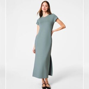 NWT SPANX AirEssentials® Maxi Dress